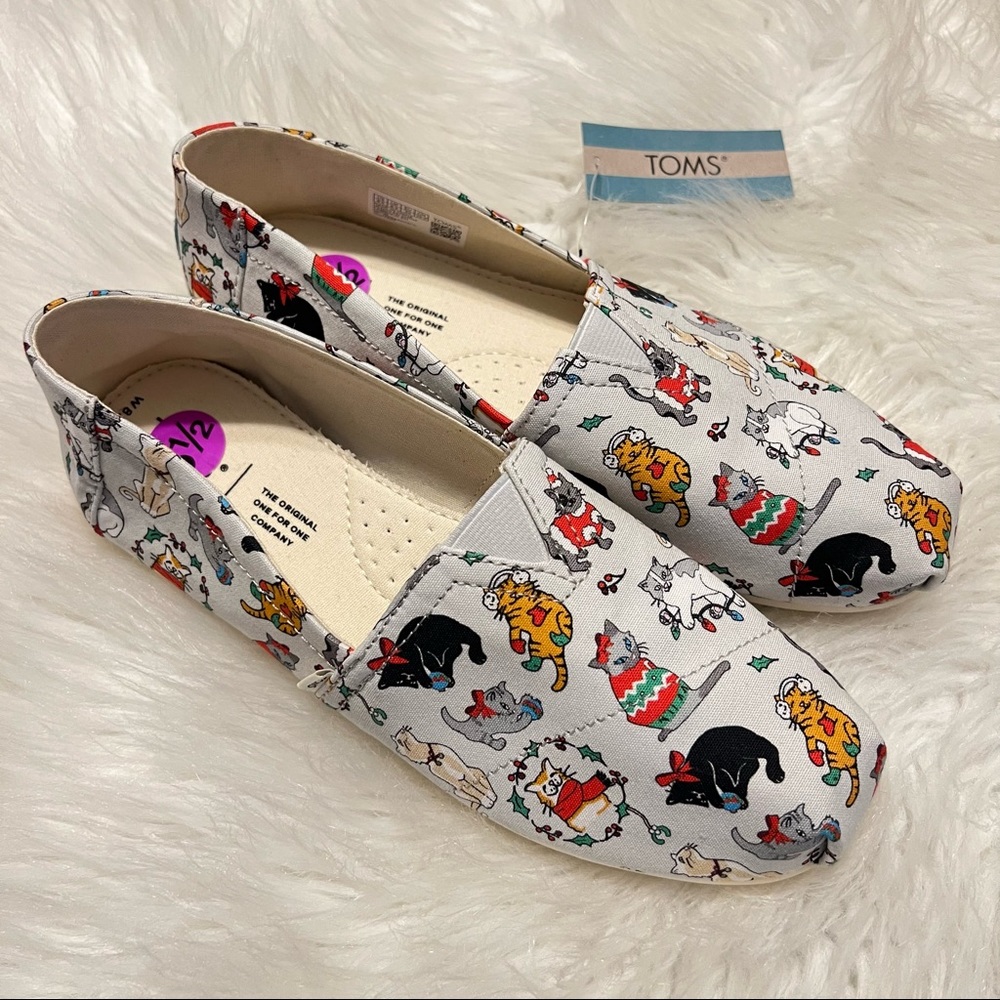 Toms Belmont Holiday Cats Shoes All over print Light gray size 8.5 Christmas - Picture 1 of 8